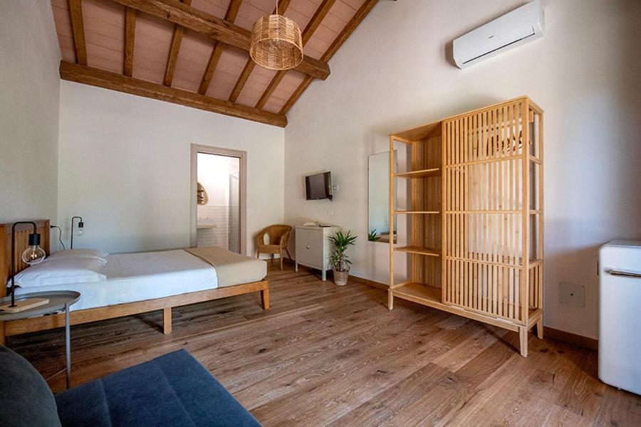 Agriturismo La Sassicaia Кастильоне-делла-Пеская Экстерьер фото