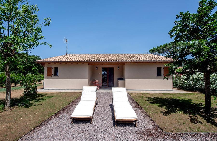 Agriturismo La Sassicaia Кастильоне-делла-Пеская Экстерьер фото